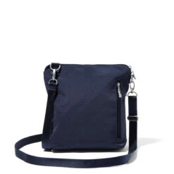 Baggallini Modern Large Pocket Crossbody -Tumi Luggage Sales Baggallini Modern Large Pocket Crossbody 3
