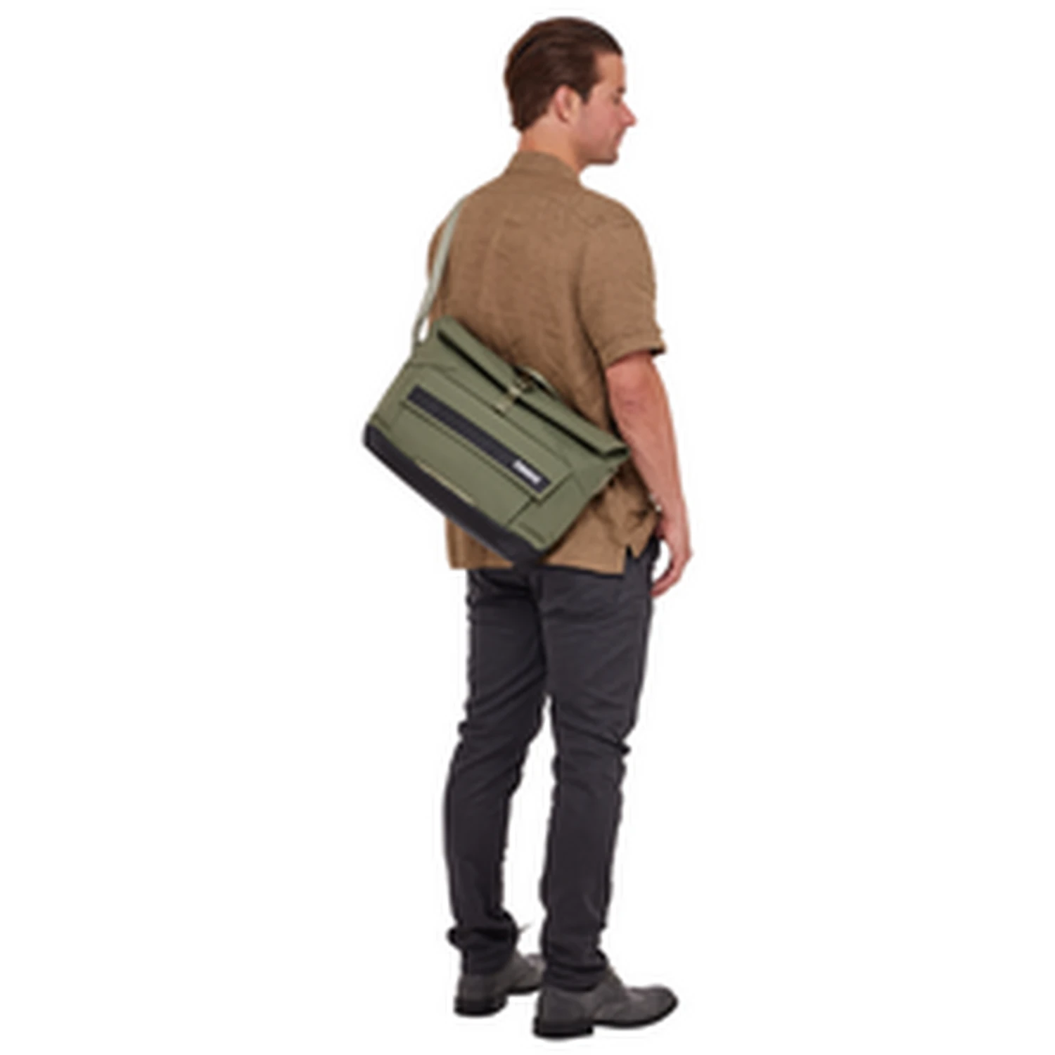 Thule Luggage Paramount 14L Crossbody 8 Thule Luggage Paramount 14L Crossbody - Image 8