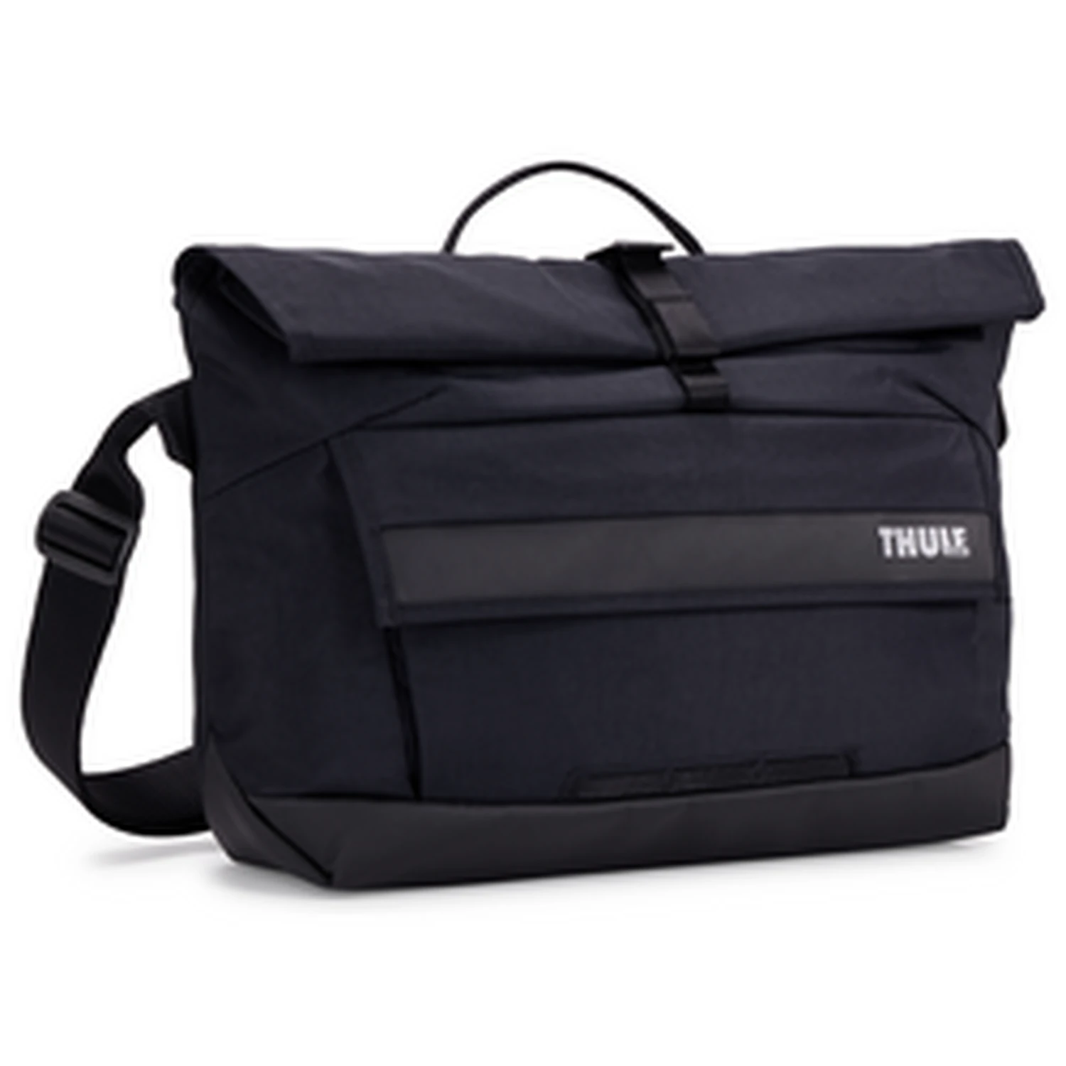 Thule Luggage Paramount 14L Crossbody 1 Thule Luggage Paramount 14L Crossbody